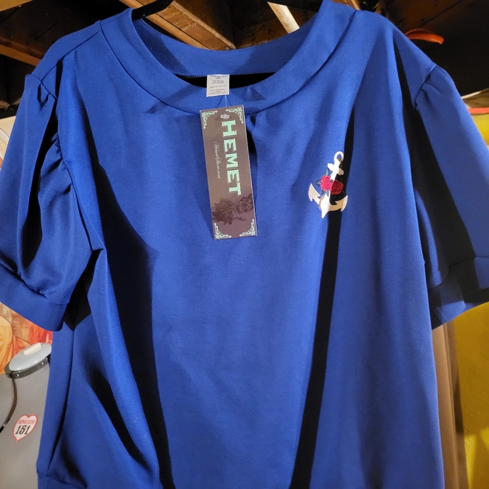 Blue Hemet top with anchor